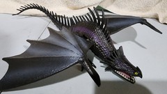 2013 Spin Master How to Train Your Dragon “Defenders of Berk” Skrill Figure