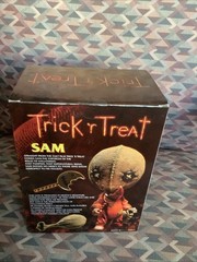 Trick R Treat Sam 6″ Stylized Action Figure 2017 Mezco Toyz NEW SEALED Halloween