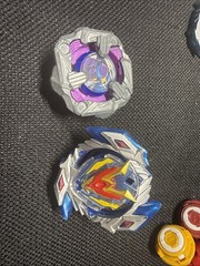 Beyblades Lot.Lot Comes With Everything Shown In Pics. Launchers And Spinners