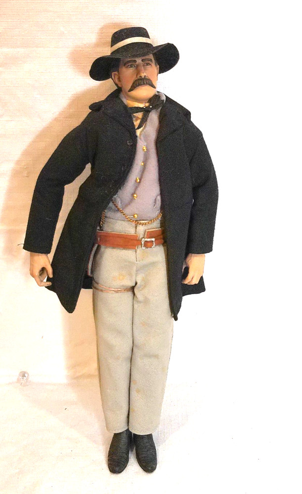 Sideshow Brotherhood of Arms Six gun Legends Wyatt Earp 12″ Action Figure