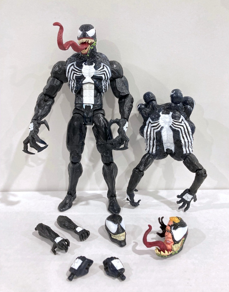 2016 Marvel Diamond Select 8″ Spider-Man Symbiote Venom Action Figure Complete