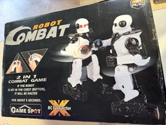 2 Fighting Boxing Battle Robots-2 Controllers RC Set- For Parts Only-Not Working