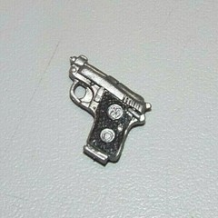 CHILD’S PLAY CHUCKY’S BERETTA 950 PISTOL ACTION FIGURE ACCESSORY (NECA ULTIMATE)