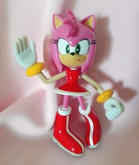 Sonic Figure Amy Rose Toy Island Sonic X Megabot Sonic the Hedgehog 2006 RARE