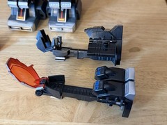 GoBots Power Warrior Grungy 1985 Renegade Armored Robot Tonka Vintage w box #1