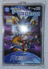 McFARLANE DC DIRECT PAGE PUNCHERS MISS MARTIAN 7″ FIGURE COMIC BOOK NEW 2026
