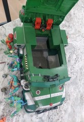 2002 Teenage Mutant Ninja Turtles Action Figure Battle Shell Armored Van & Xtra