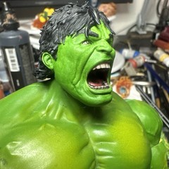 Marvel legends custom Green Hulk Head Painted *****HEAD ONLY****