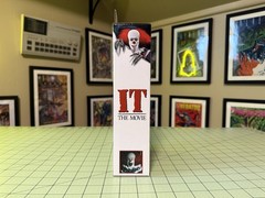 PENNYWISE IT (1990 Movie) 8″ inch Clothed Action Figure NECA NEW 2021