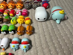 HUGE Lot of 138 Disney Tsum Tsum Vinyl Mini Figures Stackable MULTI SIZE