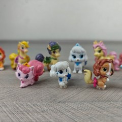 Disney Princess Palace Pets Mini Figures Lot Of 12 Collectible Toys Multi-Color