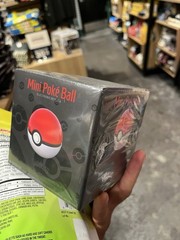 RARE Pokémon Electronic Die-cast Metal Pokeball Replica in Hand