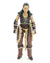 Dungeons & Dragons Honor Among Thieves Golden Archive Holga 6″ Figure w/ Knife