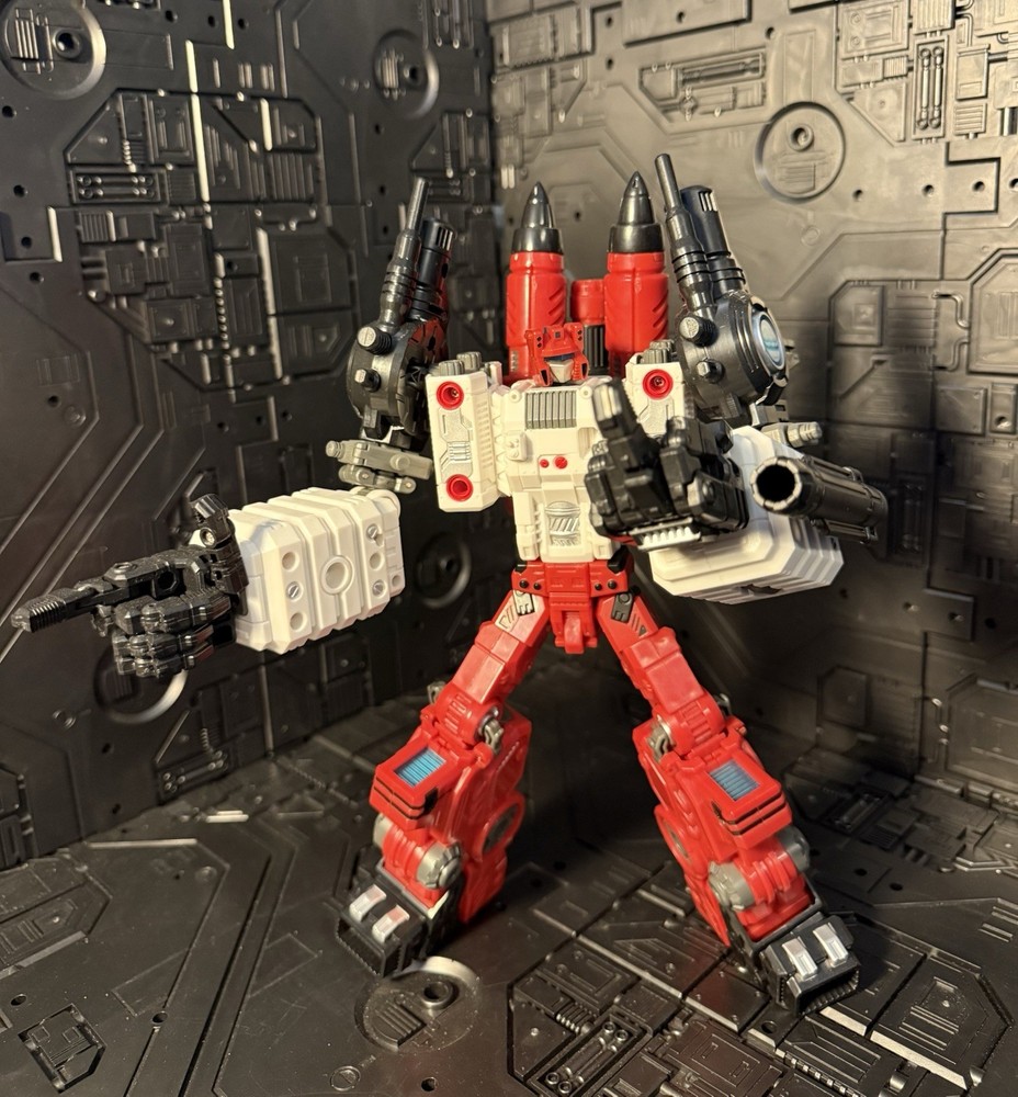 Transformers TFC Toys Gears Of War 3 Sixgun Generations Metroplex Add In Kit