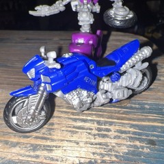 Hasbro Transformers Studio Series 52 Deluxe ROTF Chromia Arcee Elita-1