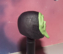 SCREAM GHOSTFACE “GLOW-IN-THE-DARK” MASK ACTION FIGURE HEAD (NECA ULTIMATE)