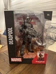 McFarlane Toys Marvel Deadpool Platinum Version 1:6TH Scale Deadpool New In Box