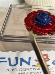 Lightning L-Drago Gold Red Beyblade METAL FUSION