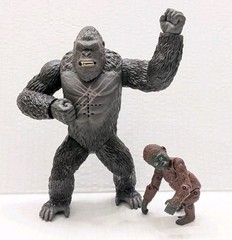 Playmates 7″ Roaring King Kong & Suko 3.5 In Empire Movie Action Figures