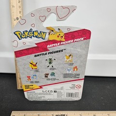 Pokemon Battle Figure 2 Pack PIKACHU w/ Heart & CLEFFA Action Figures – NEW!