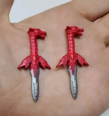 Mystic Knights of Tir Na Nog Accessory Lot: Daggers, Battle Axe & Shield *READ*