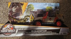 Jurassic World Legacy Collection Dr. Ellie Sattler Risky Rescue