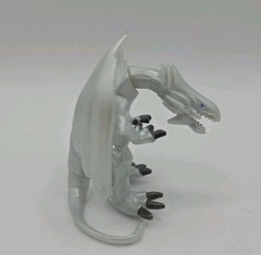 Yu-Gi-Oh! Kazuki Takahashi 1996 Mini Action Figure Blue Eyes White Dragon W/Card