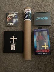 The Fog [Collector’s Edition]+ Steelbook+ NECA Figure + 7” Vinyl,2 posters, pins