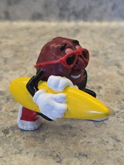 California Raisins 1988 Surfer PVC Figure 2″ Applause