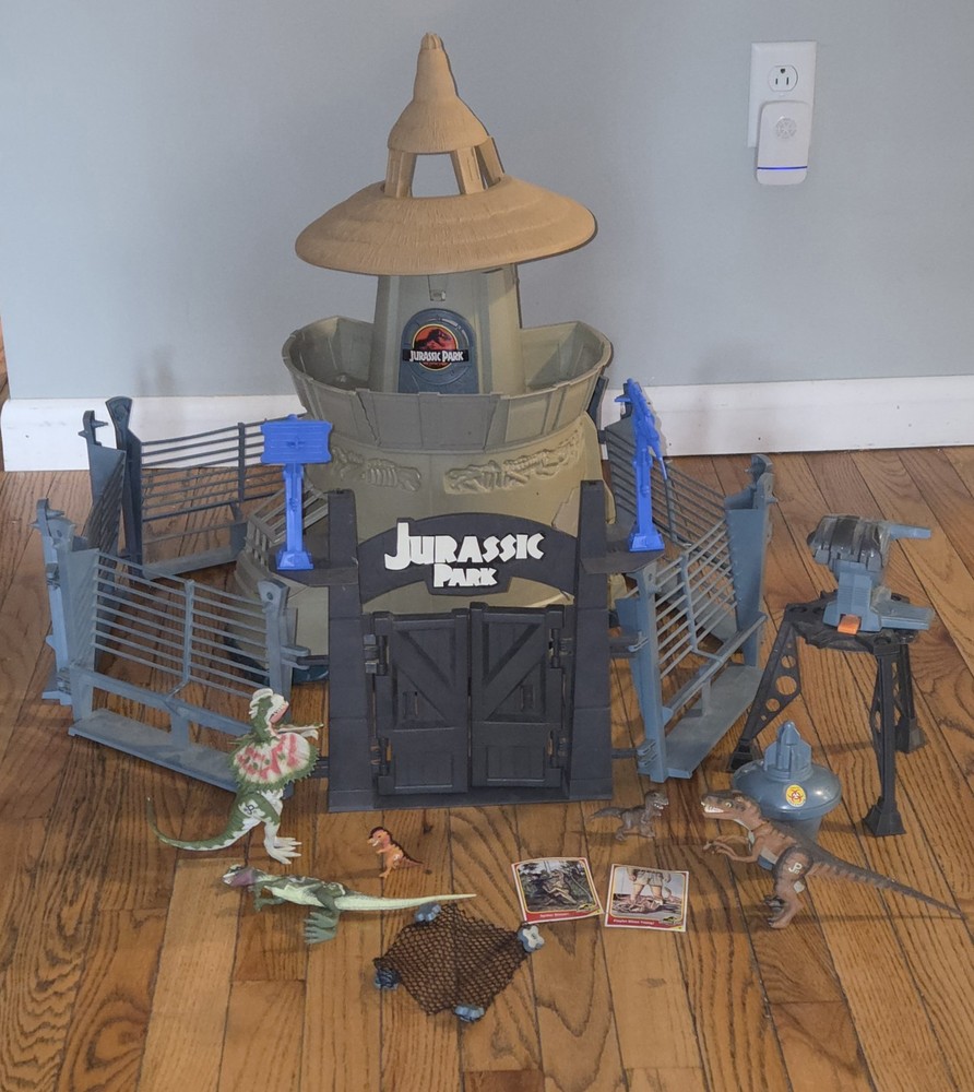 Kenner 1993 Jurassic Park Command Compound Vtg Play Set Mixed Set & 5 Dinos Read