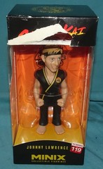 damaged box Minix Collectible Figurines Cobra Kai Johhny Lawrence ( 11834 ) 119