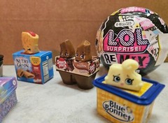 Shopkins Real Littles Lot of 8 PLUS 1 LOL Surprises Re-Mix Unopened Fan Club