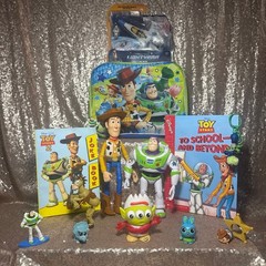 Disney Pixar Toy Story Bundle Woody Buzz Bullseye Books Lunch Bag & Toy Figures