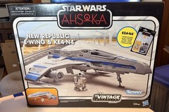 E-Wing & KE4-N4 VC341 Star Wars Vintage Collection Ahsoka New Republic TVC
