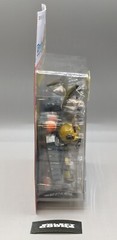 Roblox DevSeries SHARK BITE 2: SHARK CAGE Figure Set W/Exclusive Virtual Code