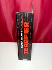 NECA ULTIMATE TERRIFIER ART THE CLOWN Blood Soaked – Walmart Exclusive