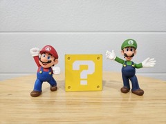 World Of Nintendo Mario & Luigi Collectible Figures Video Games Super Mario Lot
