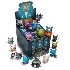 kidrobot The Bots Scared Silly Dunny Series Vinyl Mini Figure – Lunch Hour – NEW