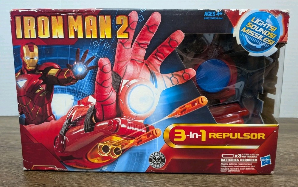 Iron Man 2 Repulsor Blaster 3 in 1 Light-Up Missile Launcher Toy 2010 – NEW