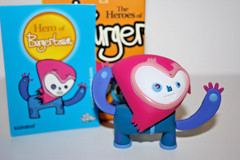 KIDROBOT 2008 DINKTON WALLIS THE HEROES OF BURGERTOWN JON BURGERMAN DESIGNER ART