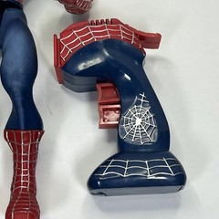 Marvel 2002 13″ Spider-Man Kicking Punching Hero Action Figure Battery Operated