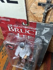 Bruce Lee Miracle Action Figure 7″ Medicom Toy Universal Rage For Justice