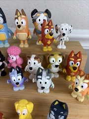 Bluey Friends Family 2.5-3″ Poseable Dog Figures Ludo Studio 23 Pc Lot Bike