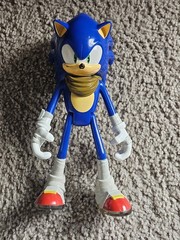 RUNNING SONIC THE HEDGEHOG LIGHT & SOUND SONIC BOOM TOMY SEGA 17CM ACTION FIGURE