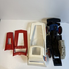 VINTAGE 1974 Ideal Toys EVEL KNIEVEL STUNT & CRASH CAR Playset
