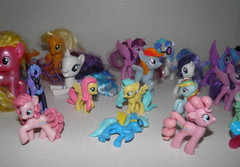 My Little Pony MLP Lot of 23 Pony’s Various Sizes VGUC