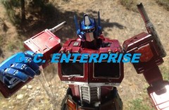 TRANSFORMERS G1 THREEA CLASSIC EDITION OPTIMUS PRIME ONE/500 LIMITED RELEASE2017