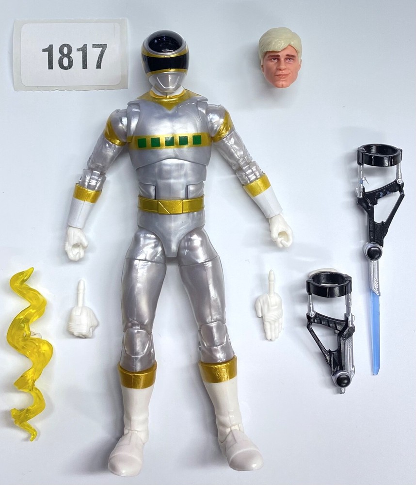 Power Rangers Lightning Collection 6″ In Space Silver Ranger