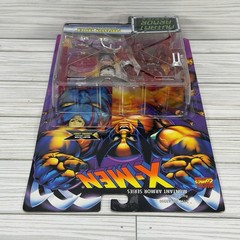Toy Biz 1996 Marvel X-Men Mutant Armor Professor Xavier with trading Card New
