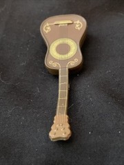 Disney Figure Guitar Brown Coco Mini Indonesia